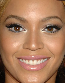 Beyonce Knowles's eyes