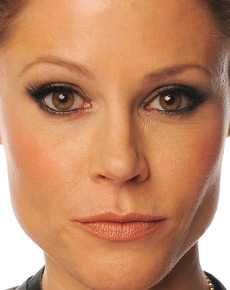 Julie Bowen's Face